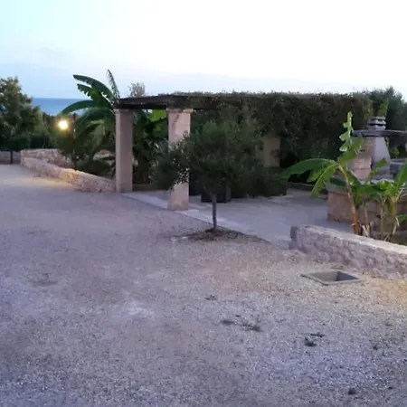 Con Piscina * Torre Pali