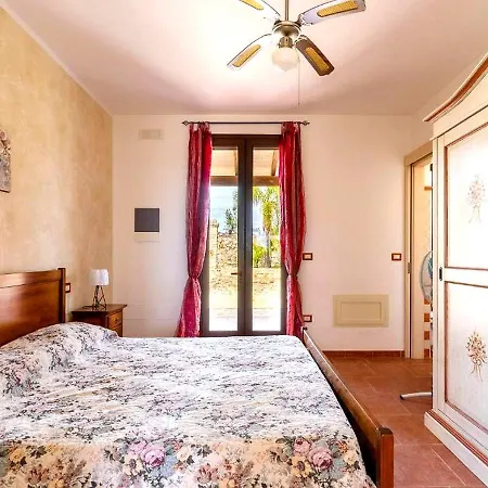 Con Piscina Hébergement de vacances