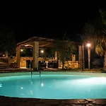 Con Piscina *