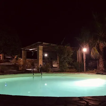 Con Piscina