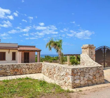 Con Piscina * Torre Pali
