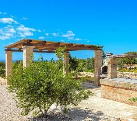 Con Piscina Torre Pali