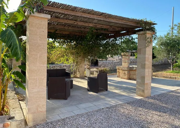 Con Piscina Torre Pali